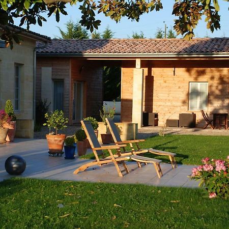 Les Ambeles Bed and Breakfast Saint-Magne-de-Castillon Exteriör bild