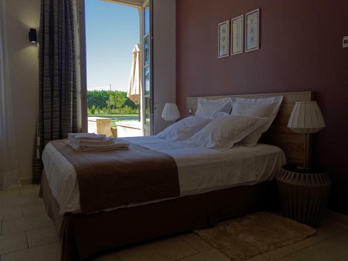 Les Ambeles Bed and Breakfast Saint-Magne-de-Castillon Exteriör bild